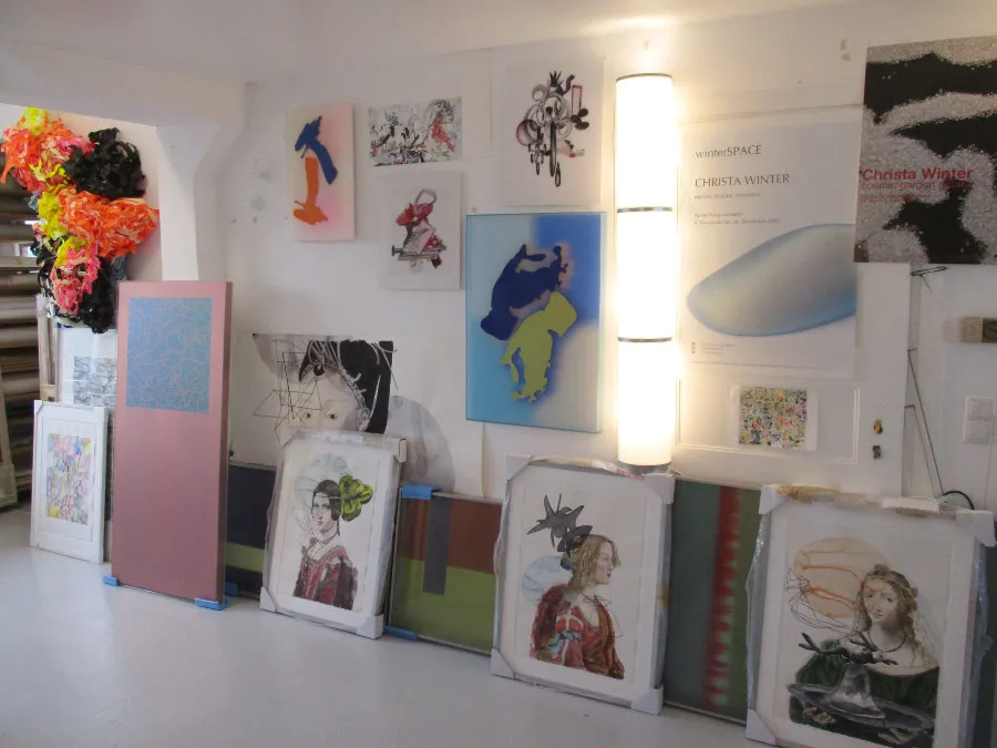 Christa Winter, Atelierbesuch, Atelierwand